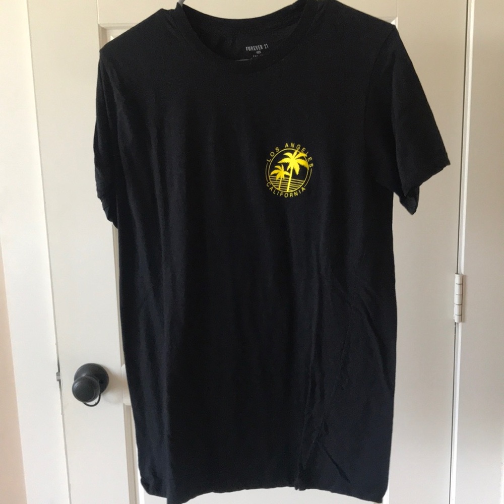 Black t-shirt